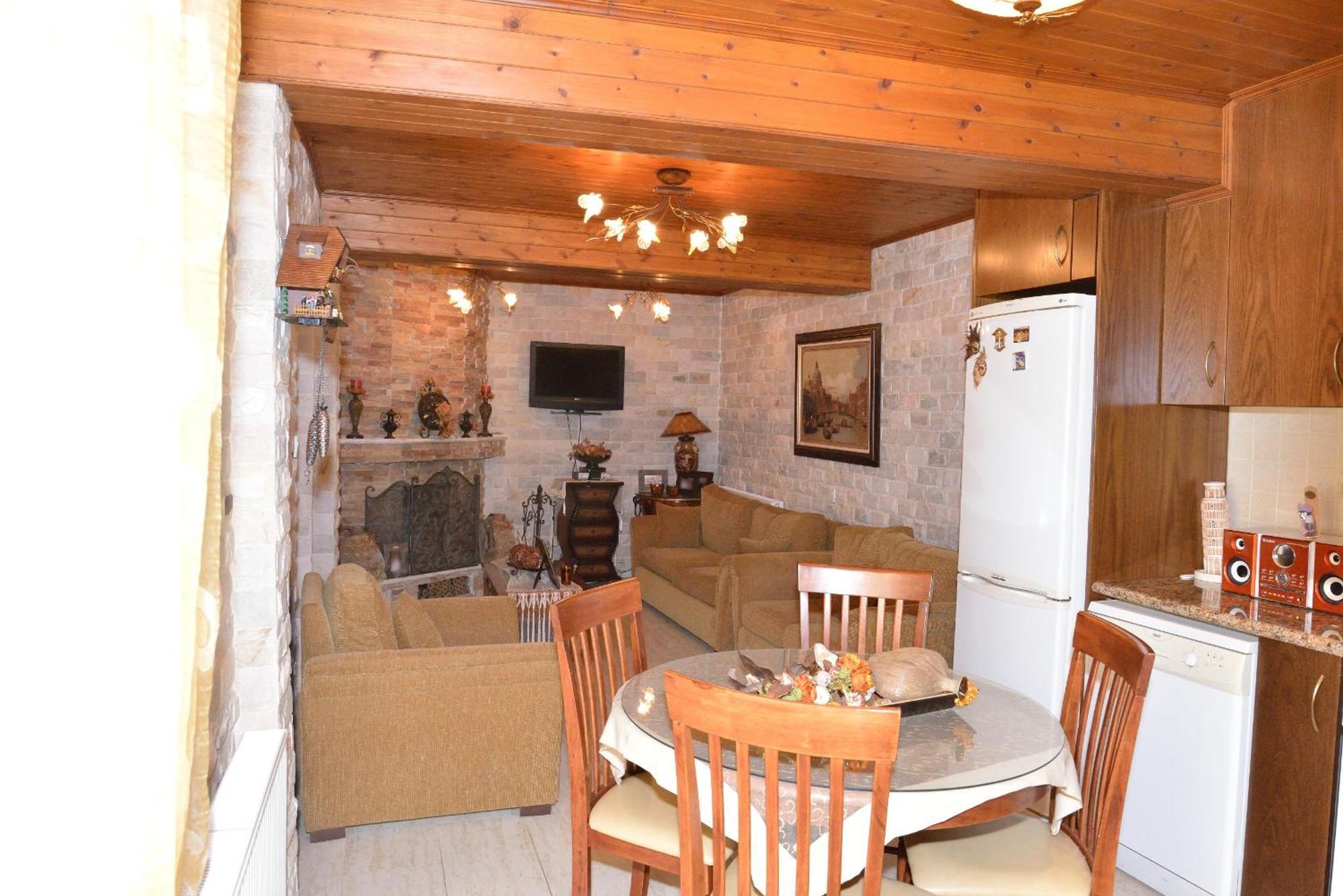 The Love Holiday House Tris Elies Exterior photo